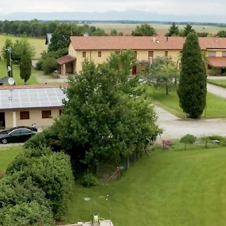 Agriturismo Tenuta Regina - Glamping Luxury Lodges And Apartments Palazzolo dello Stella Kültér fotó