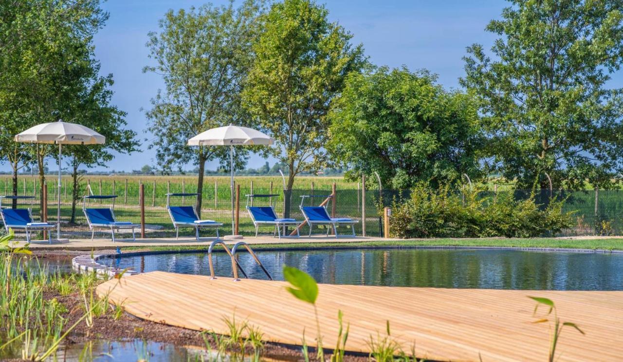 Agriturismo Tenuta Regina - Glamping Luxury Lodges And Apartments Palazzolo dello Stella Kültér fotó