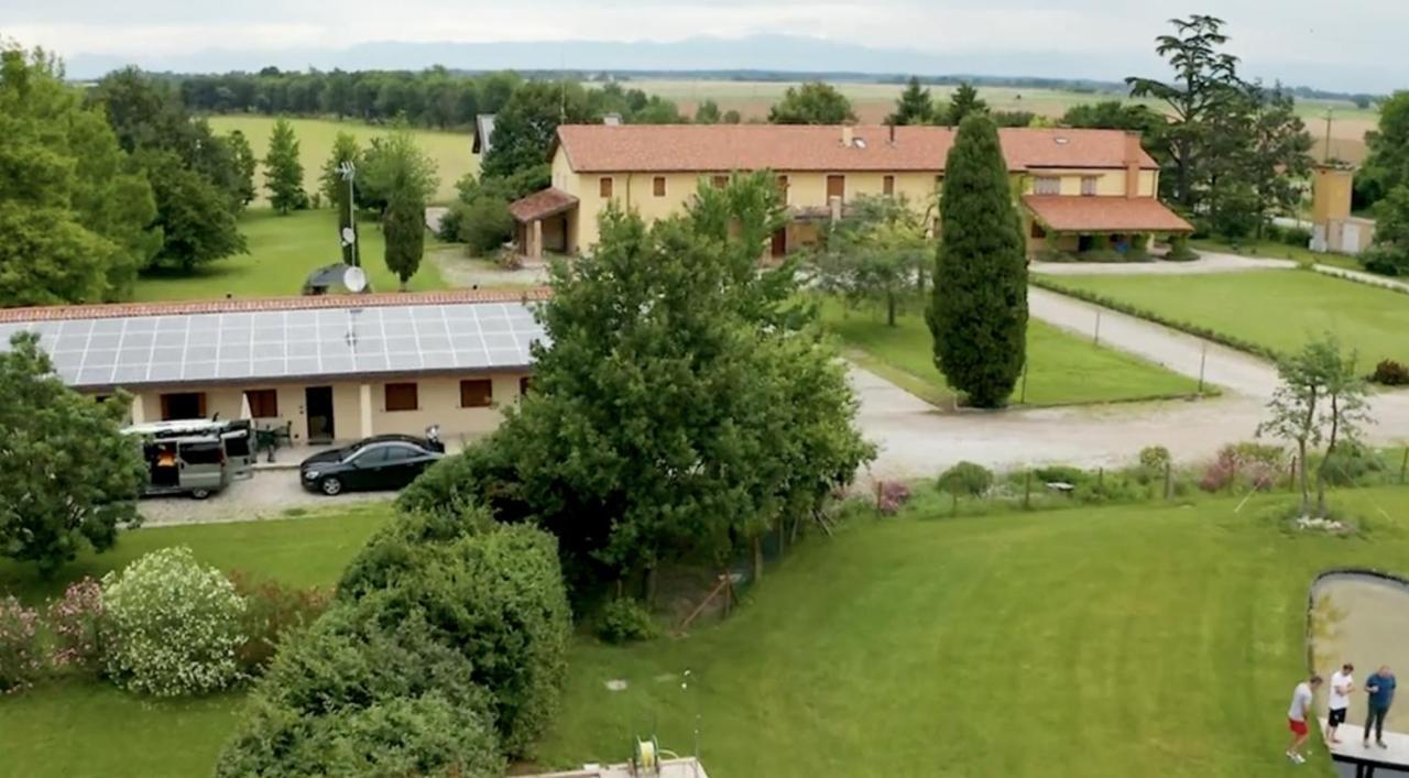 Agriturismo Tenuta Regina - Glamping Luxury Lodges And Apartments Palazzolo dello Stella Kültér fotó