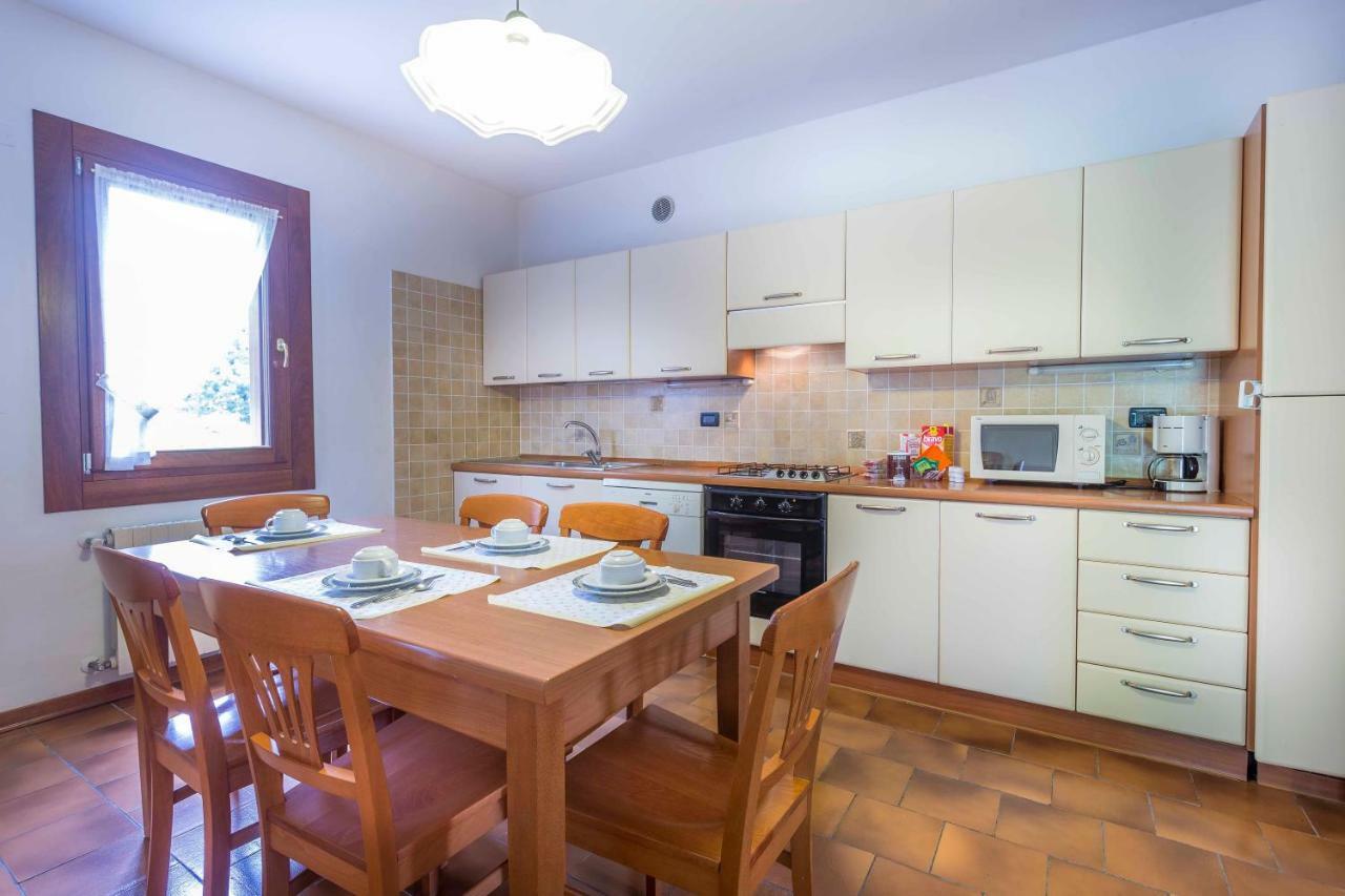 Agriturismo Tenuta Regina - Glamping Luxury Lodges And Apartments Palazzolo dello Stella Kültér fotó