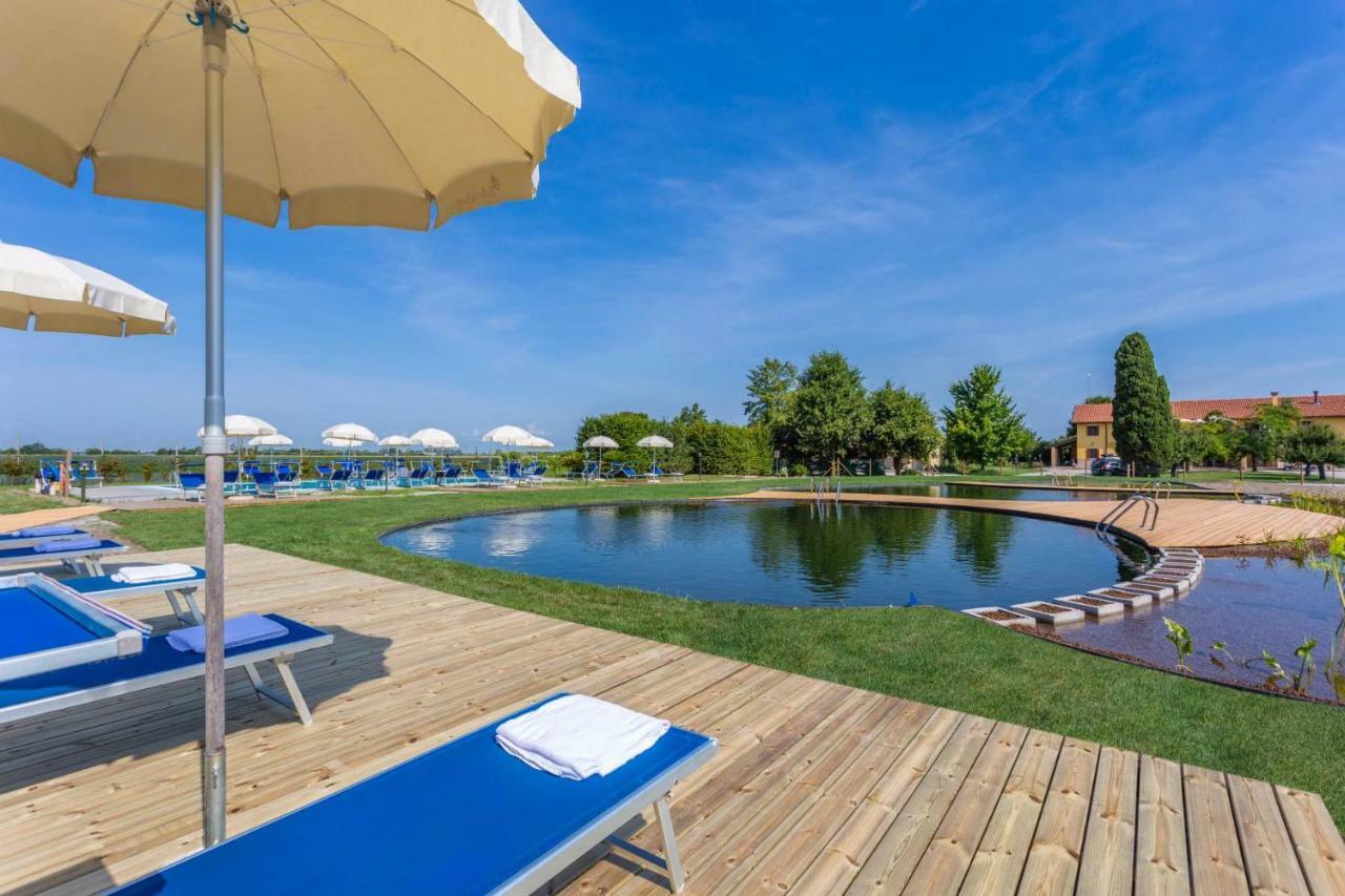 Agriturismo Tenuta Regina - Glamping Luxury Lodges And Apartments Palazzolo dello Stella Kültér fotó