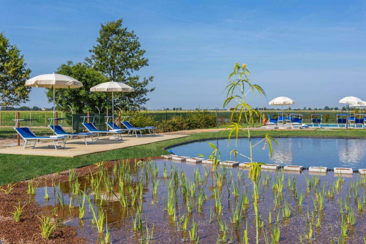 Agriturismo Tenuta Regina - Glamping Luxury Lodges And Apartments Palazzolo dello Stella Kültér fotó